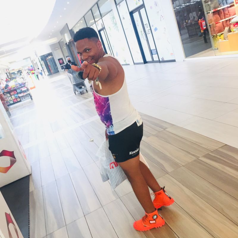 Selele_Jay