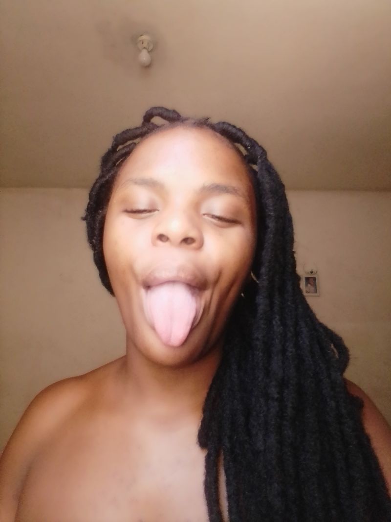 Neliswa2000