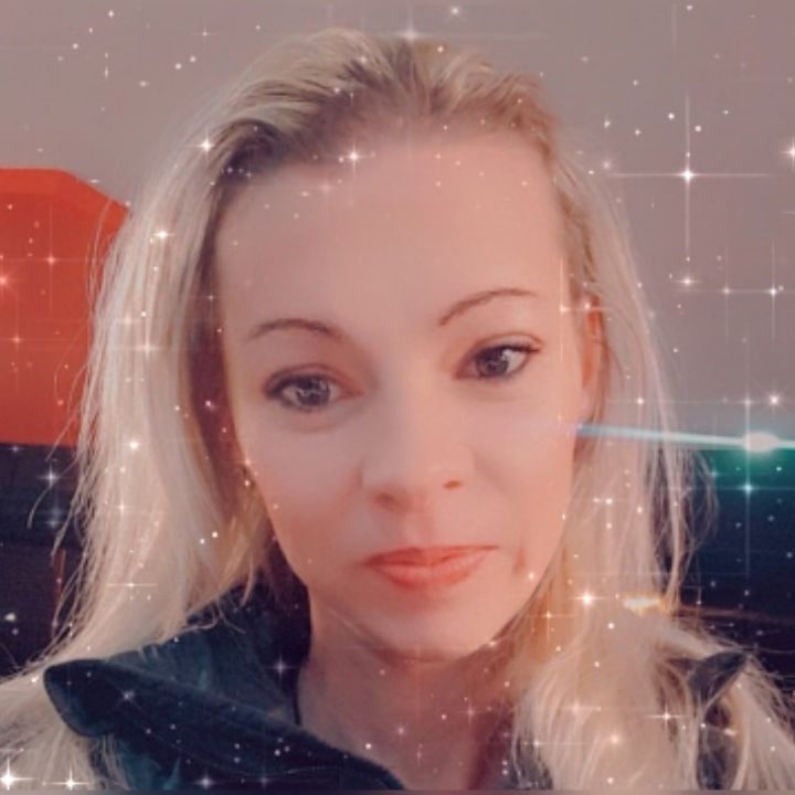 Claudia85