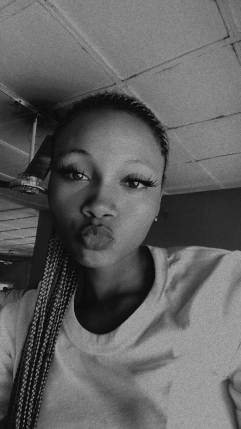 QueenBeBe