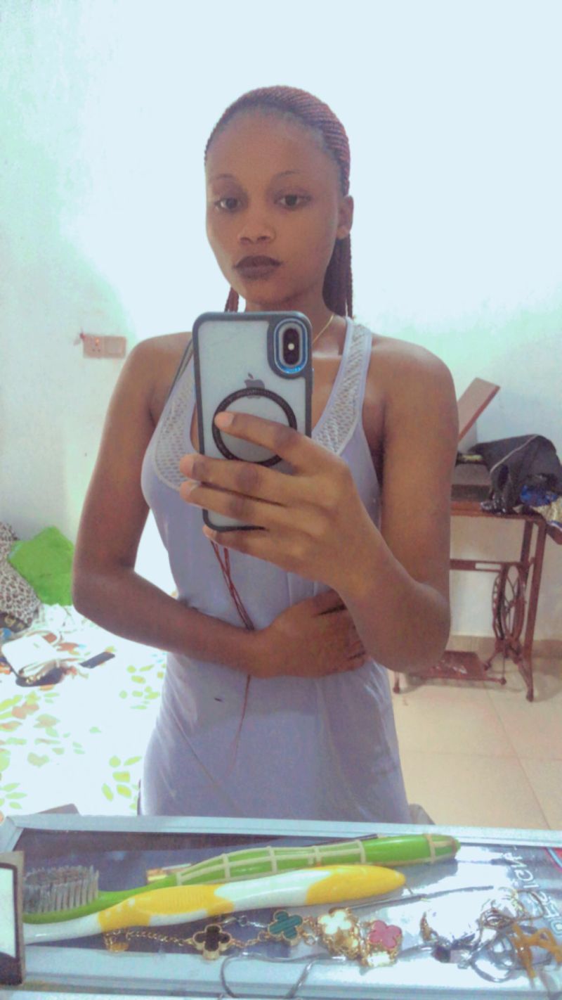 QueenBeBe