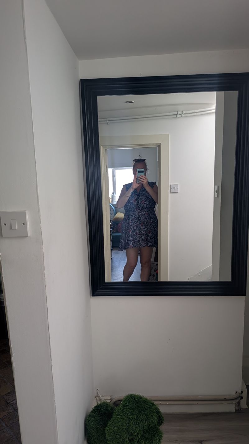 emmy77 emmy77